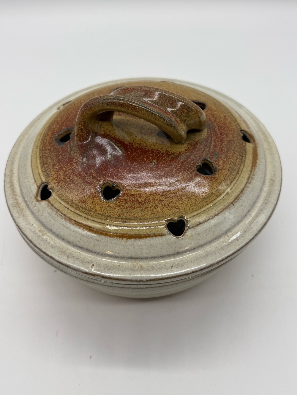 Appleton Signed Pottery Ceramic Garlic Keeper Jar With Lid